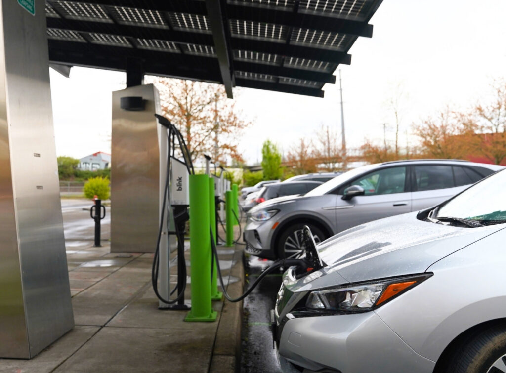 U.S. Climate Alliance Member Support | The Affordable Clean Cars Coalition | Electric vehicle (EV) charging infrastructure in Portland, Oregon.