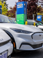 The U.S. Climate Alliance released a statement today in response to the U.S. Environmental Protection Agency’s (EPA) approval of California’s waiver request for the Advanced Clean Cars II (ACC II) regulation. | Photo credit: Office of Washington Governor Jay Inslee.